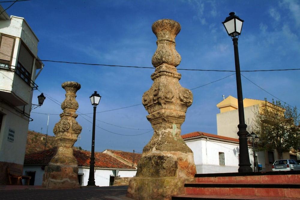 Puerta De Alcaraz — Alcaraz
