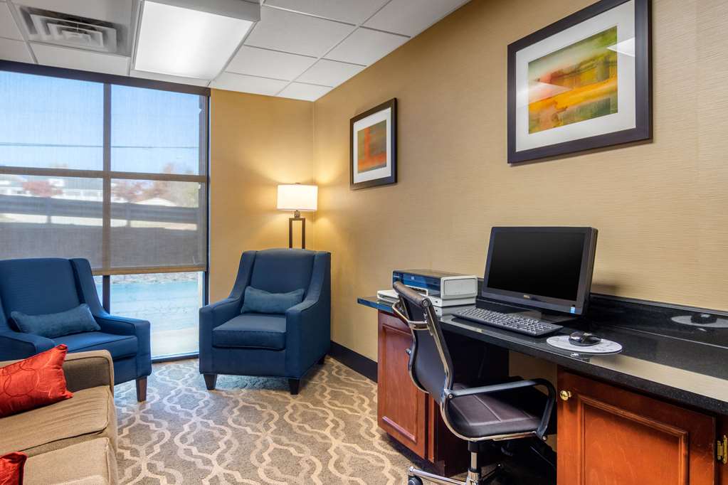 Comfort Inn & Suites LaGrange East - photo 22