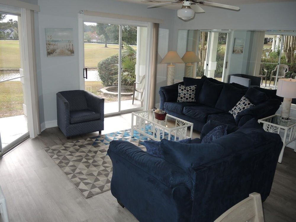 Family Friendly Golf Course View Condo 101M with Great Brunswick Plantation Resort Amenities by RedAwning - photo 9