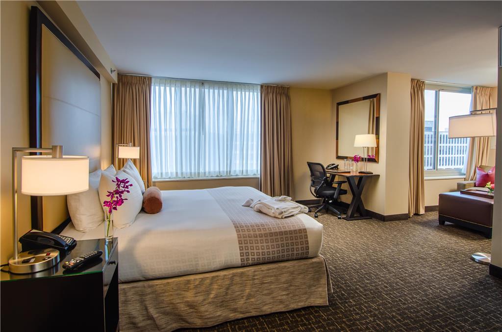 Beacon Hotel & Corporate Quarters - photo 13