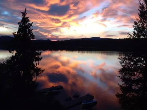 Inn at the Lake - photo 20