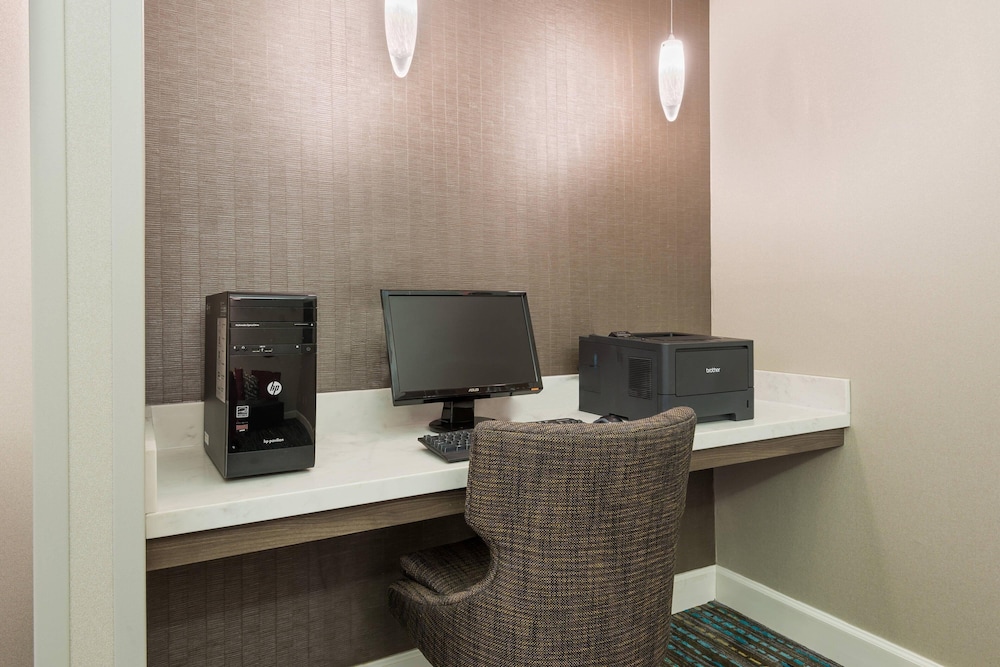 Residence Inn by Marriott Savannah Midtown - photo 16