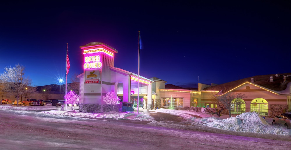 Prospector Hotel & Gambling Hall - photo 37