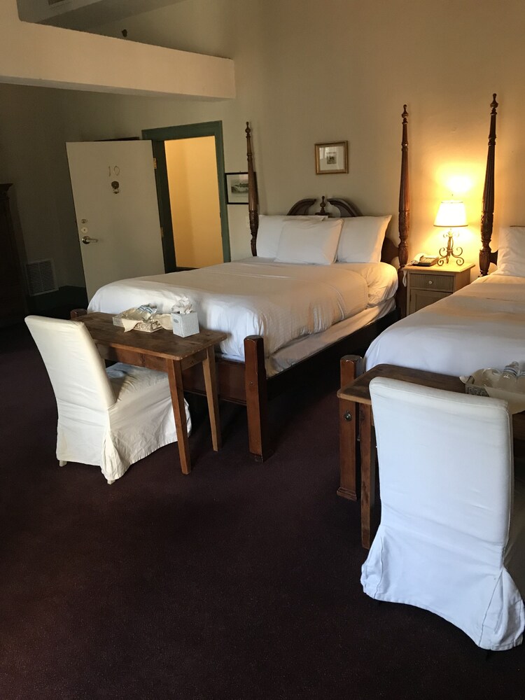 The Red Lion Inn Resort 1704 - photo 10