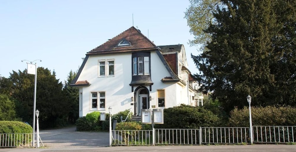 Höhen Hotel Viersen — hotel in Viersen