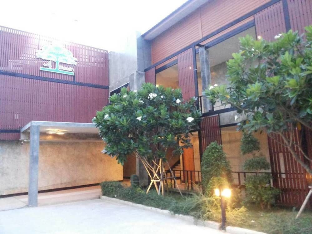 Buaksee Resort in Sing Buri, Thailand