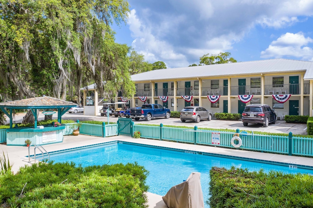 Steinhatchee River Inn - photo 90