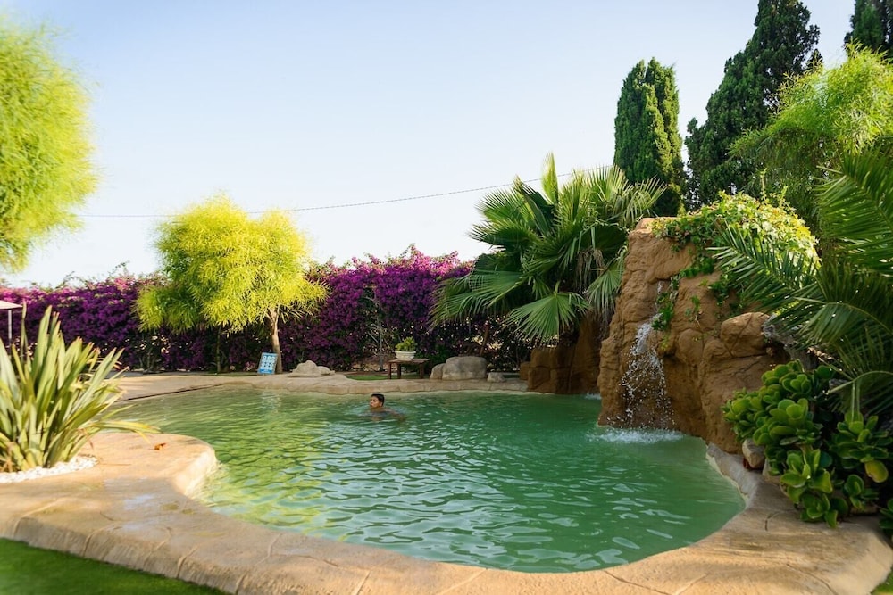 Lo Racó de Peret — 4-Star Luxury Hotel in Camarles, Spain