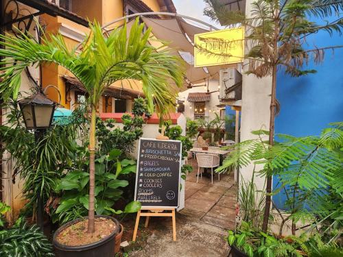 Ederra Stays & Cafe in Panaji, India