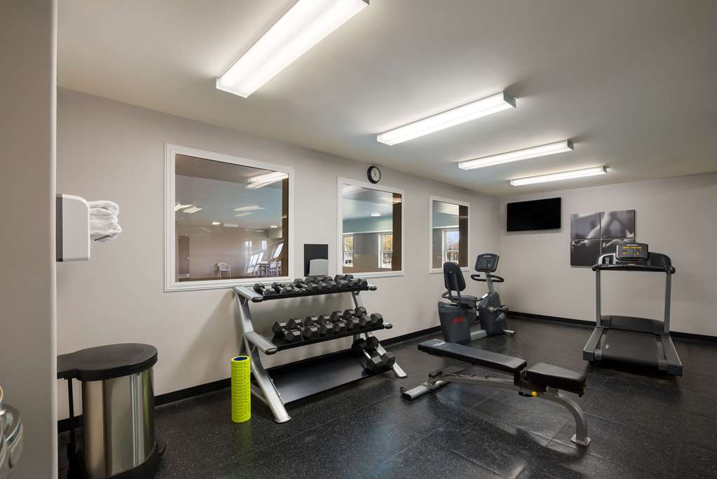 Country Inn & Suites by Radisson Marion IL - photo 43