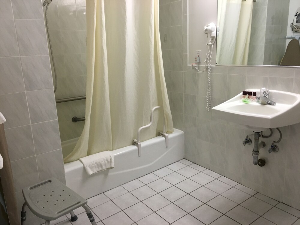 Inn at Golden Gate - photo 26