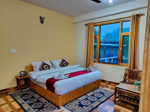 Night In Pardise Hotel Manali — Haripur