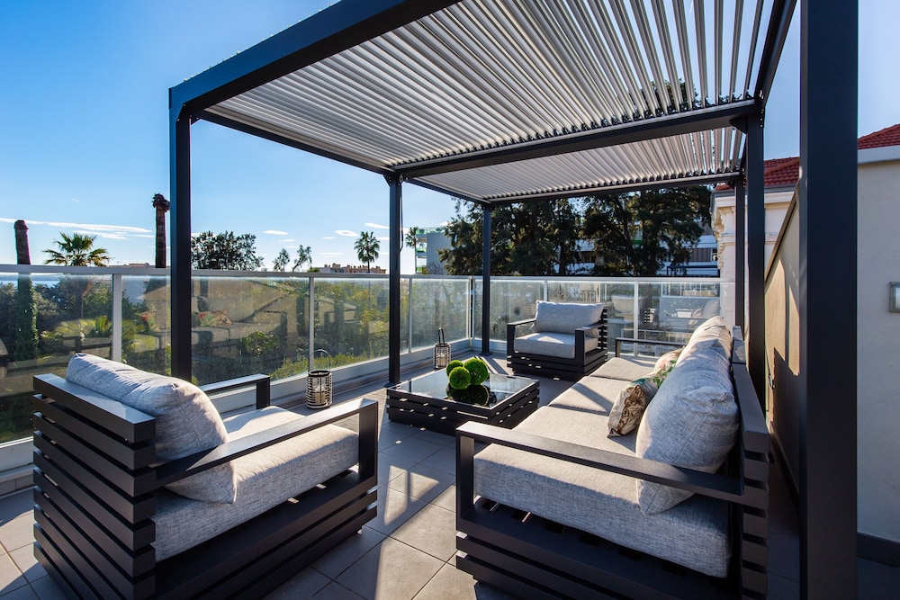 Sweet Inn Villa Alexandra — 5-Star Luxury Hotel in Cannes, France