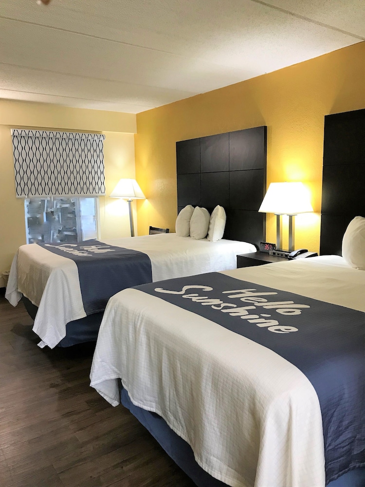 Days Inn by Wyndham Ridgeland South Carolina - photo 8