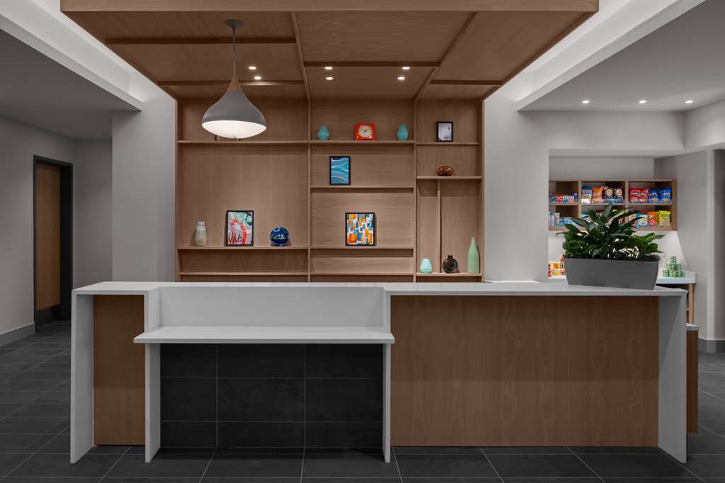 Hyatt House Lansing University Area - photo 32