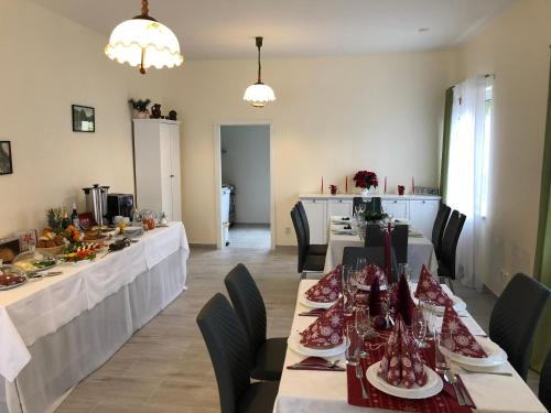 Villa Anzio — 4-Star Luxury Hotel in Marianske Lazne, Czech Republic