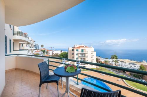Gracy Apartment at Garajau — 4-Star Luxury Hotel in Canico, Portugal