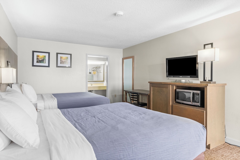 Richland Inn of Columbia - photo 13