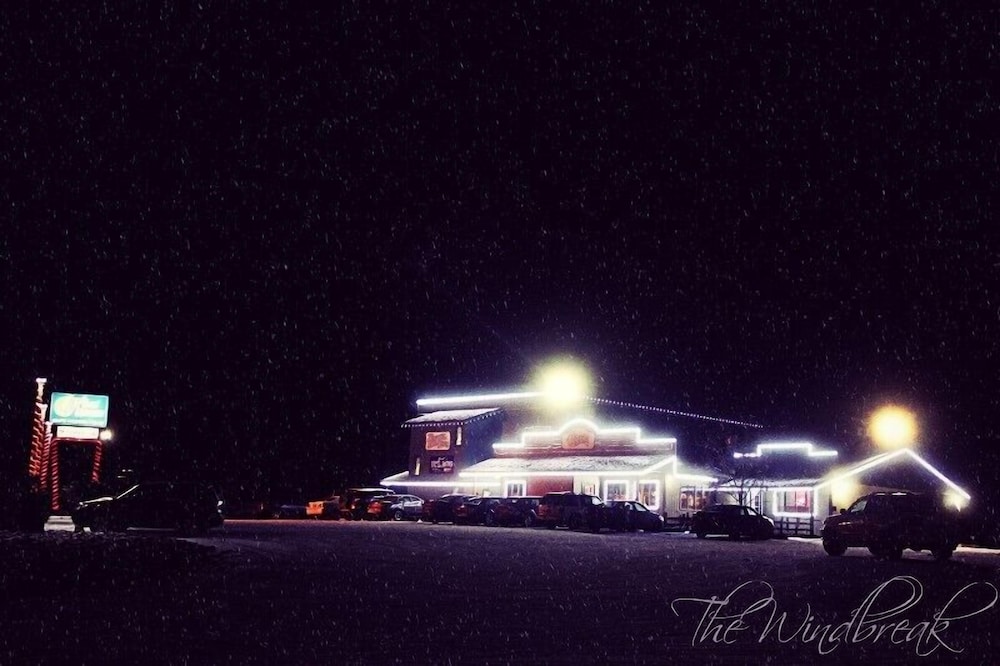 Windbreak Hotel - photo 39