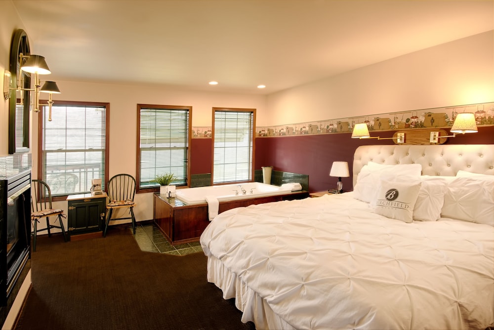 Birchfield Manor Inn and Restaurant - photo 4