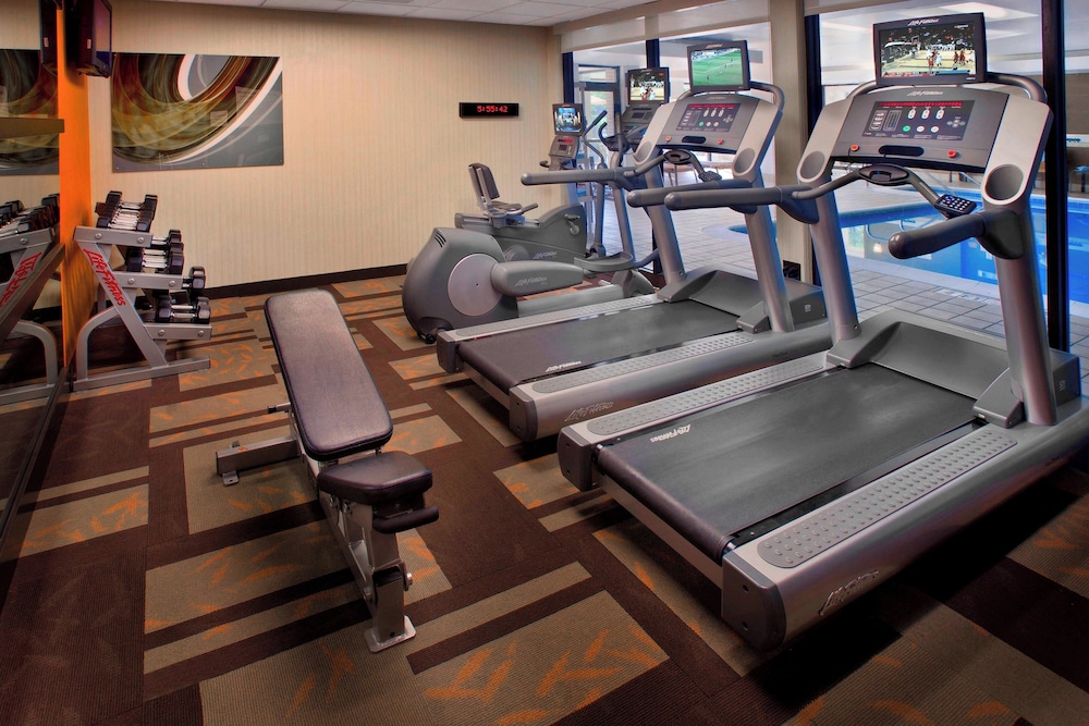 Courtyard by Marriott Philadelphia Plymouth Meeting - photo 19