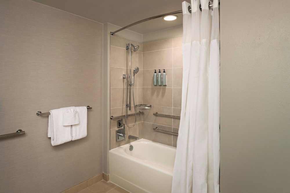 Courtyard by Marriott St. Petersburg Downtown - photo 19