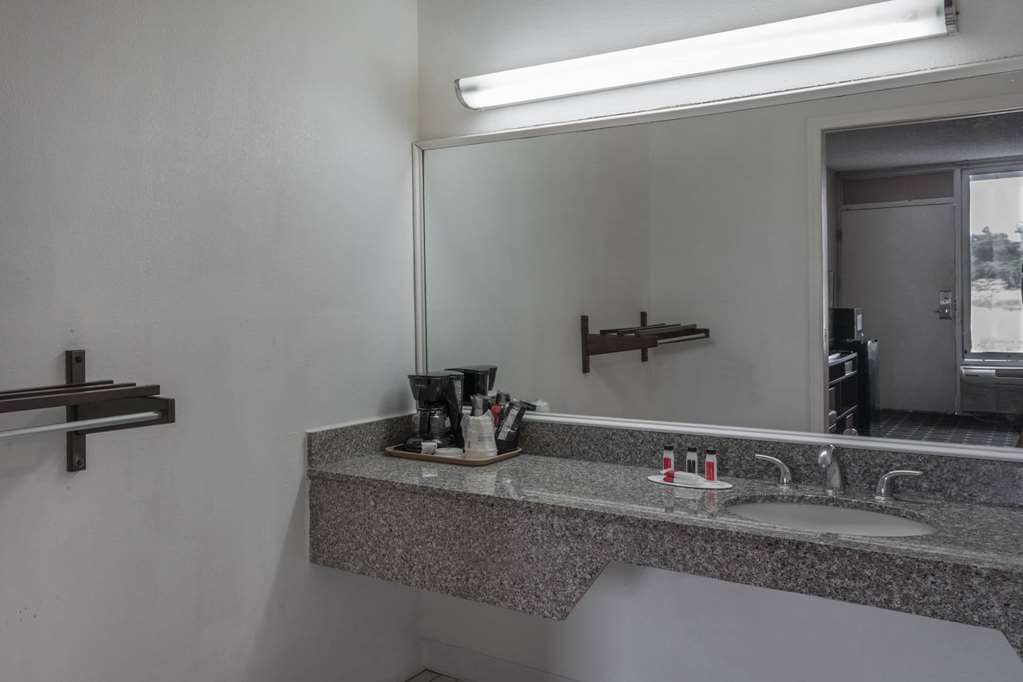 Super 8 by Wyndham Ocala I 75 - photo 33