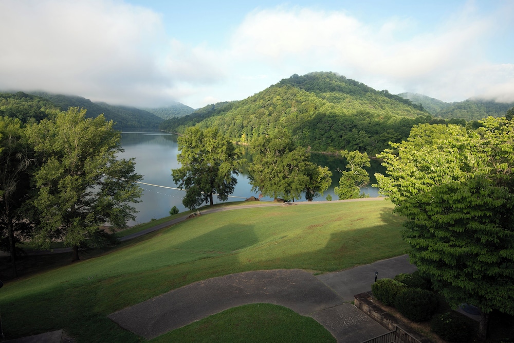 Buckhorn Lake State Resort Park - photo 13