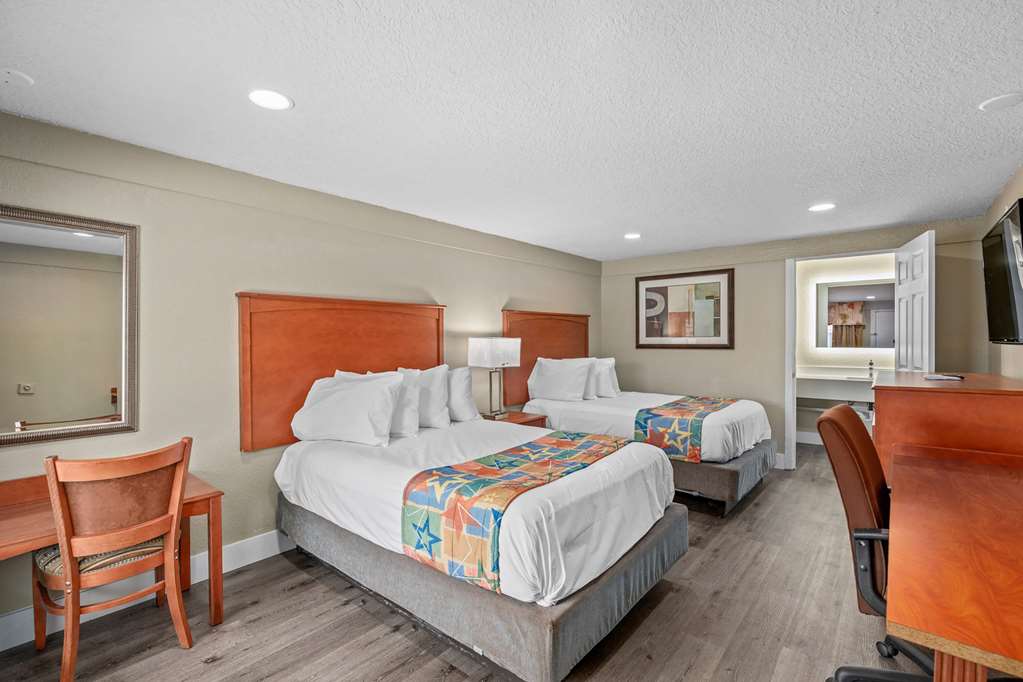 Travelodge by Wyndham Kissimmee Orlando - photo 22