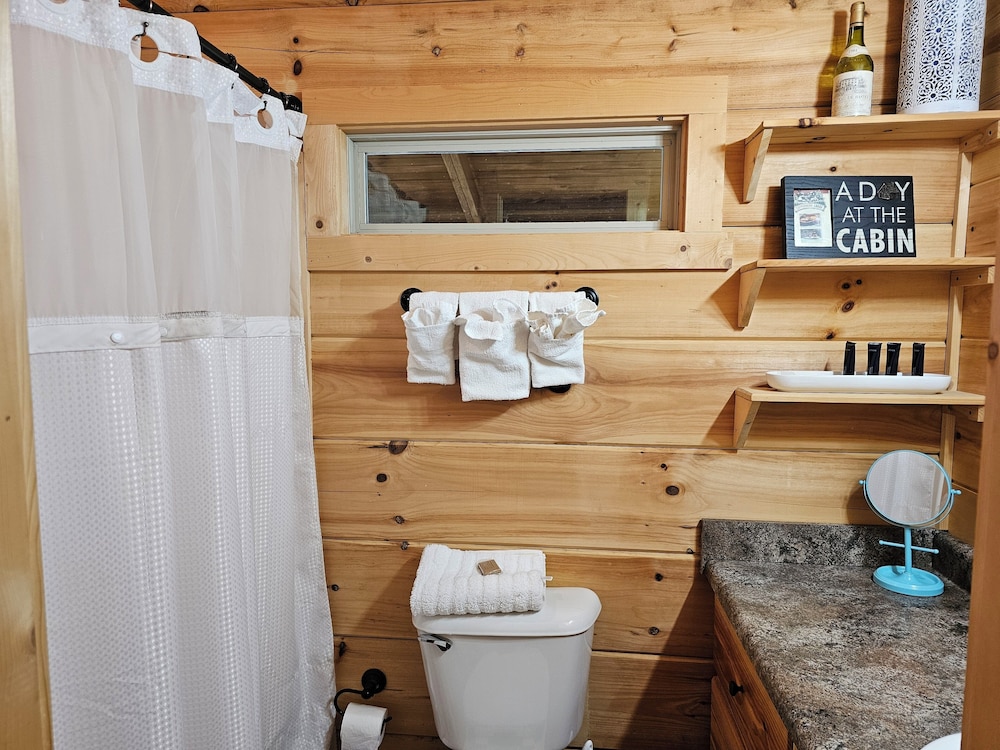 Copperhead Lodge and Resort Cabin Rentals - photo 42