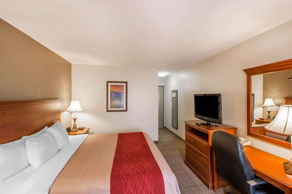 Quality Inn & Suites Germantown North - photo 13
