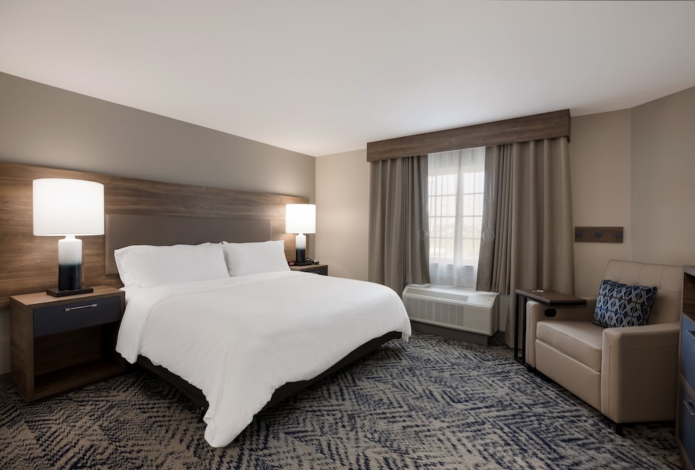 Candlewood Suites Lafayette River Ranch an IHG Hotel - photo 16