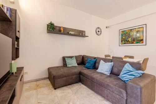 Modern apartment in Portuense — 4-Star Luxury Hotel in Rome, Italy