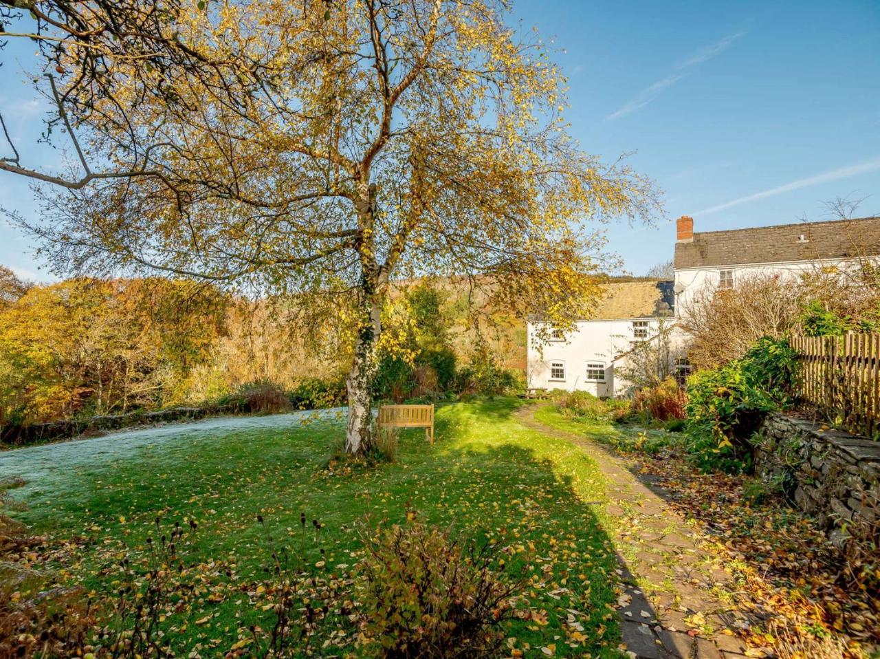2 Bed in Llangynidr BN052 — hotel in Llangynidr