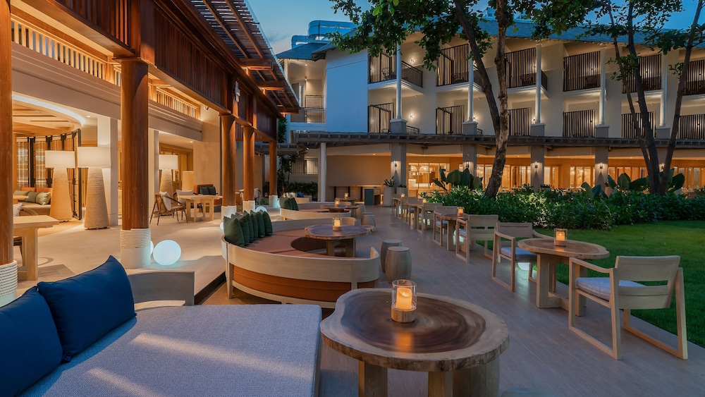 מזון ומשקאות