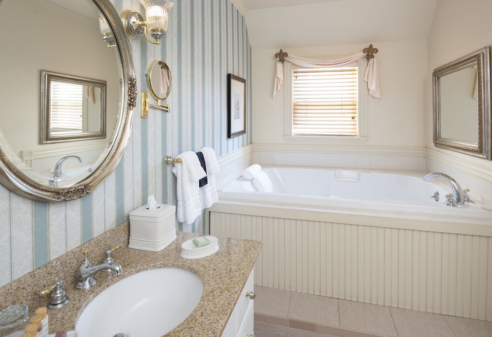 The Inn at Thorn Hill & Spa - photo 64