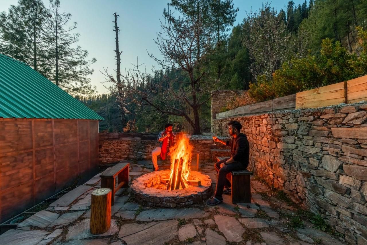 ELIVAAS 3 BHK Cottage with Garden & Sauna Silvana — 5-Star Luxury Hotel in Shimla, India