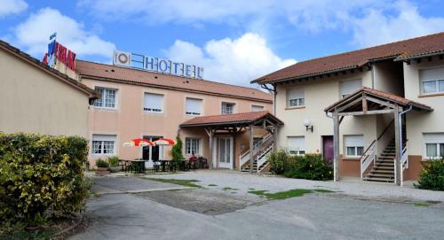 Hsa Le Relax pet-friendly hotel Saint-Hilaire-De-Loulay
