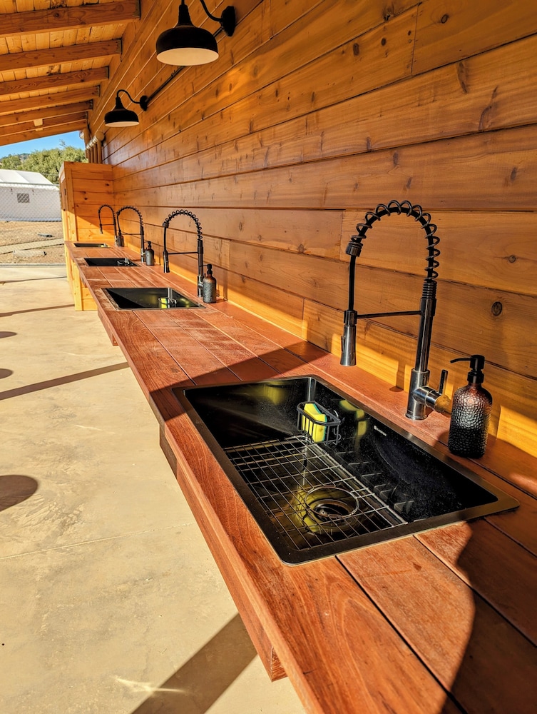 Wildhaven Yosemite Glamping - photo 45