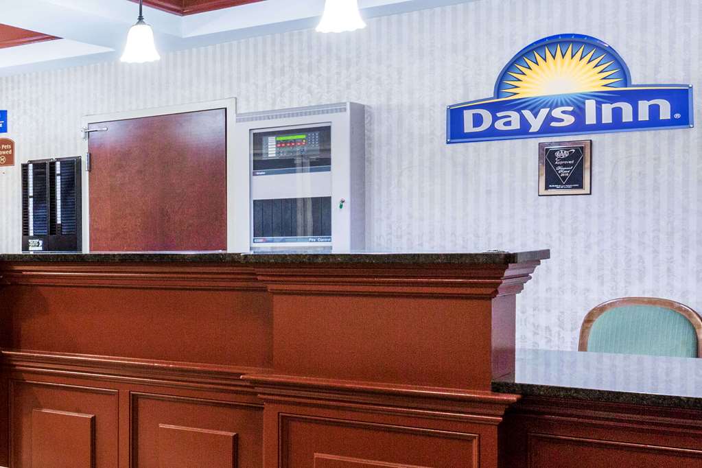 Days Inn by Wyndham Budd Lake - photo 3