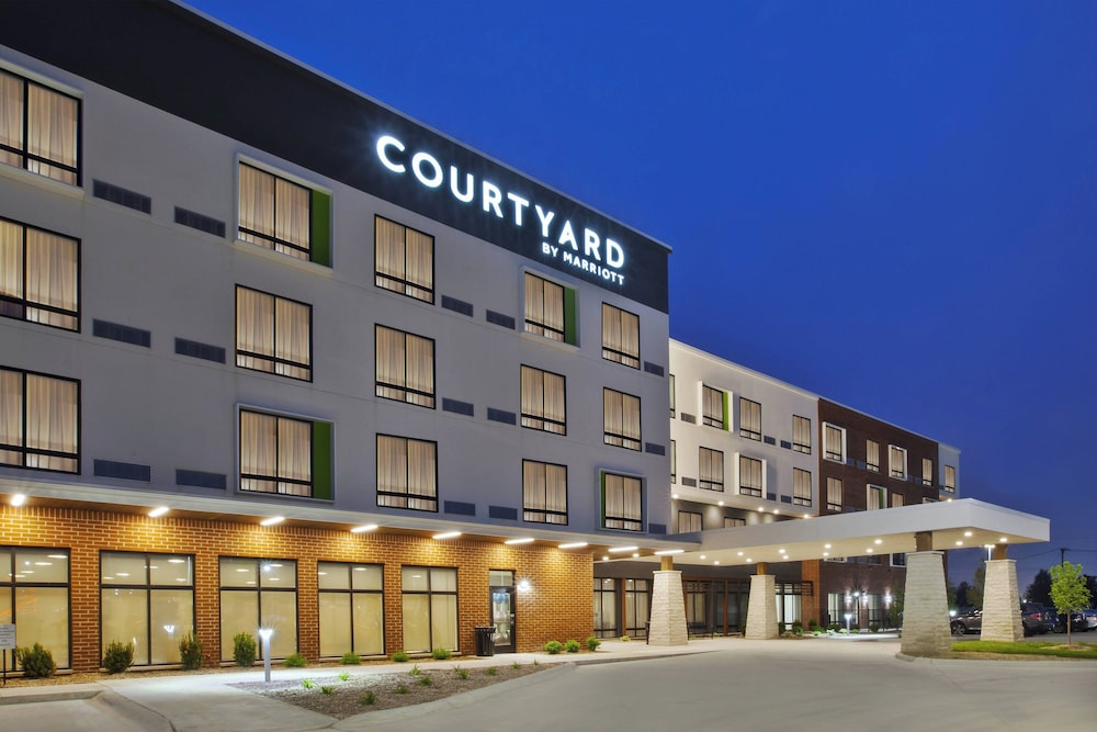Courtyard by Marriott St. Joseph Benton Harbor in Benton Harbor, United States