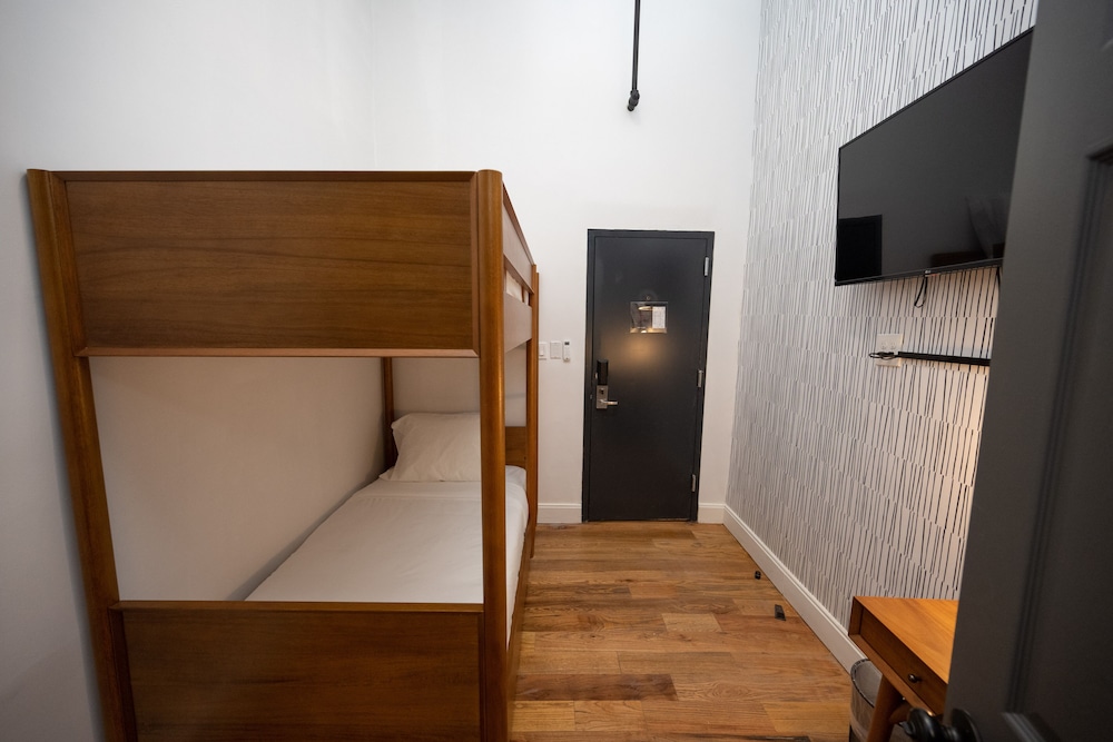 The Flat Nyc - photo 20