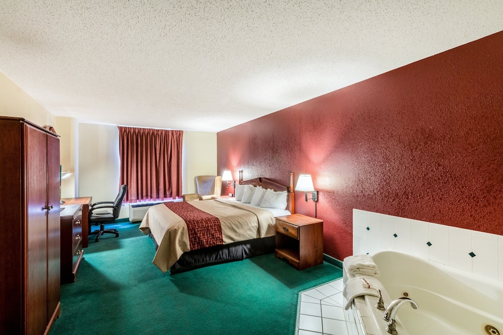 Red Roof Inn Morehead - photo 12