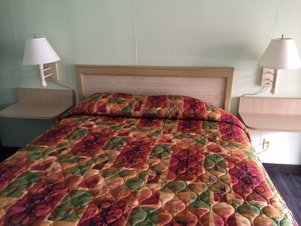 Wild Chinook Inn - photo 9