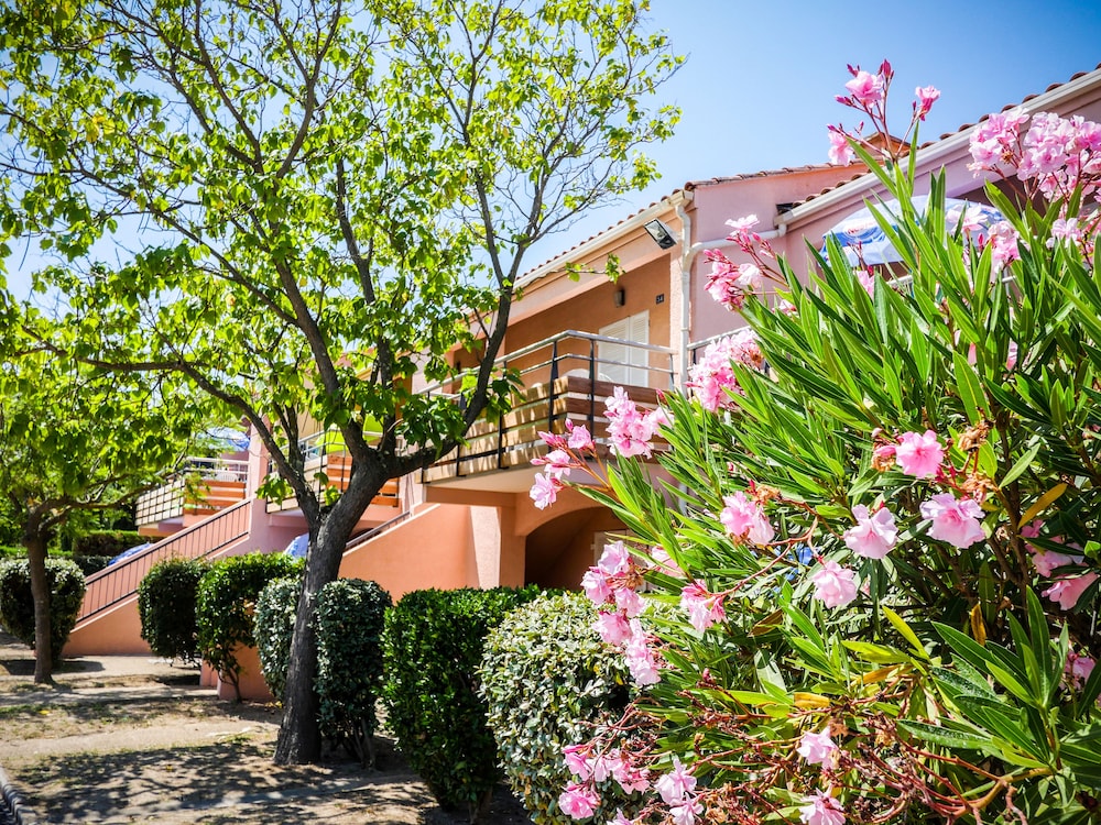 Vacances Passion La Grande Bastide in Le Lavandou, France