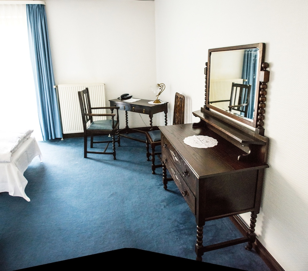 Hotel am Kamp — Laatzen — photo 3