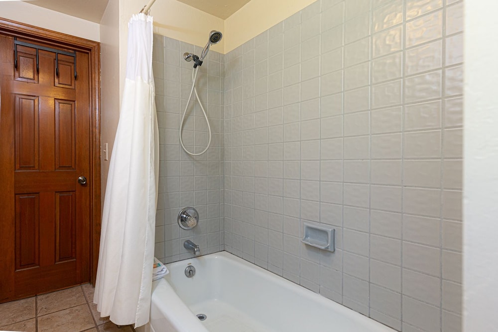 River Rock Inn - photo 11