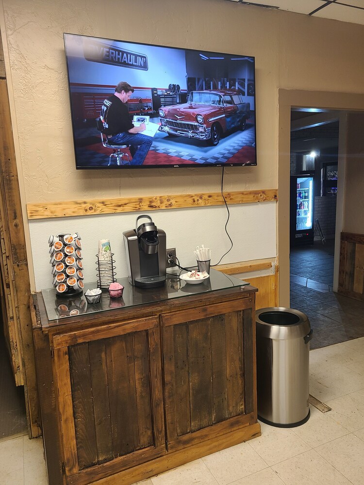 Blue Sky Inn - photo 10