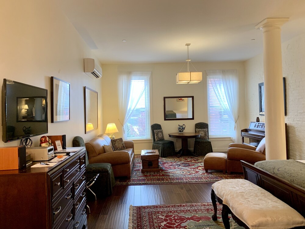 The Barrington - photo 20