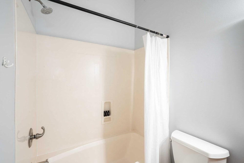 Blue Jay By Avantstay Spectacular Destin Oasis w Pool Walking Distance to Beach - photo 12